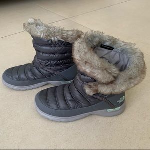 The North Face Winter Pull-On Boots